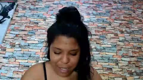 Naomi Campbel online show from April 21, 9:28 pm