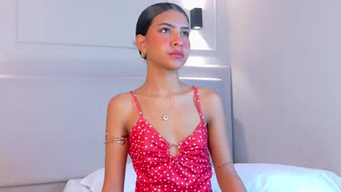 Naomi Klarc online show from January 13, 11:48 am