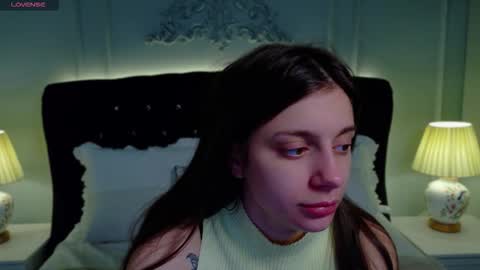 Naomi online show from November 28, 4:48 am