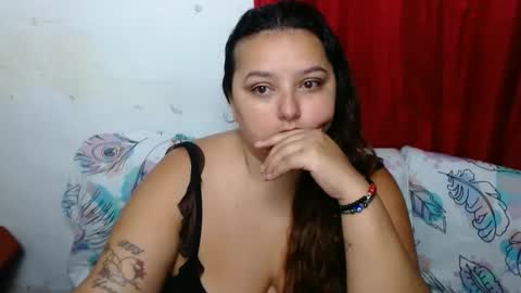 naomiquiin online show from December 2, 9:47 am