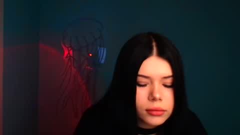 Naomi online show from September 25, 5:11 am