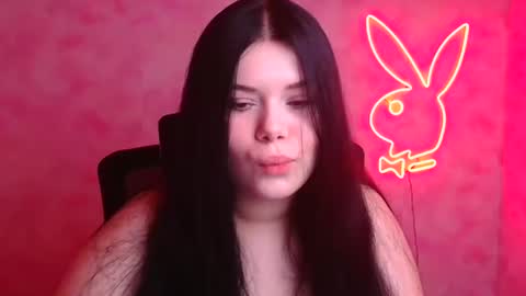 Naomi online show from November 18, 12:31 pm