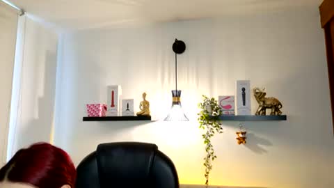 naomy online show from July 24, 8:29 pm
