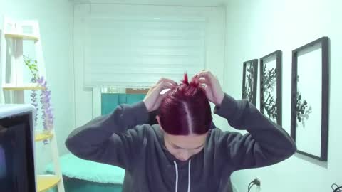 naomy_sex_69 online show from December 17, 1:22 am