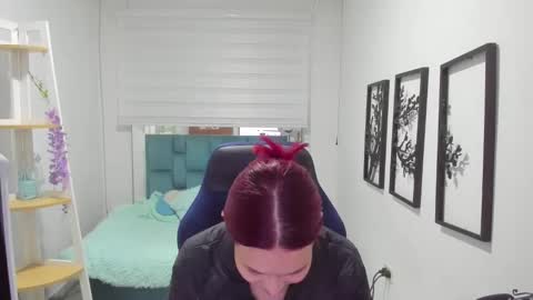 naomy_sex_69 online show from December 18, 3:01 am