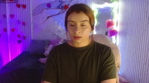 Snapshot of naomy_tay1 chatting on February 24, 3:04 am Naomy online show from February 24, 3:04 am