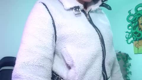 Nao online show from December 16, 12:43 pm