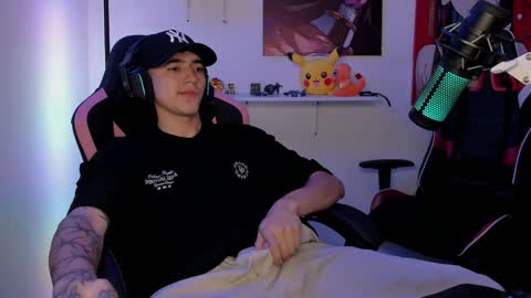 sebastian online show from January 3, 8:10 am