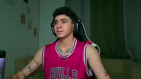 sebastian online show from October 7, 3:58 am