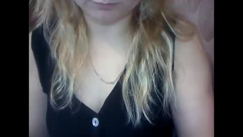 NarcisJill online show from October 22, 10:37 am