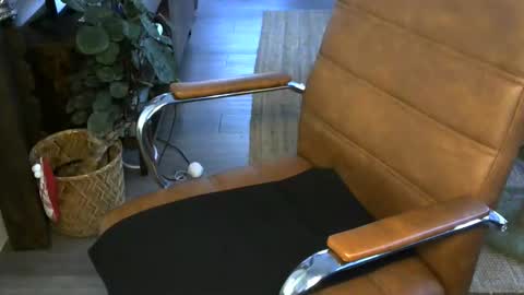 nareth338 online show from December 4, 4:59 pm