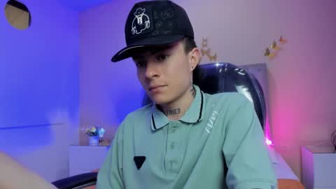 Nascary Fox online show from February 27, 8:20 pm