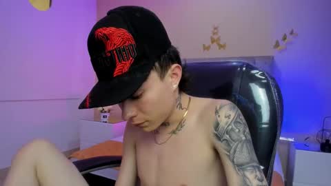 Nascary Fox online show from February 28, 7:48 pm