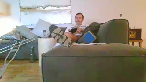 nassobout online show from April 6, 4:57 am