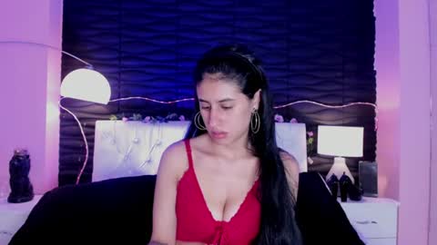 Maira online show from July 27, 10:06 pm