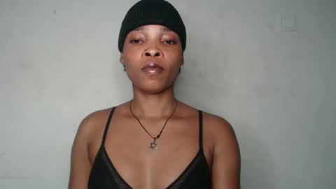 bella online show from November 6, 12:11 am