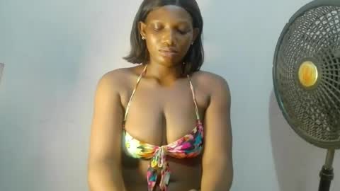 Nastybadgirlxx online show from May 16, 7:23 pm