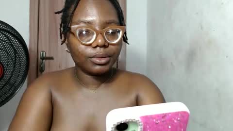 Snapshot of nastyhairy7 chatting on September 21, 7:15 pm nastyhairy7 online show from September 21, 7:15 pm