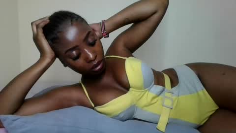 nastyivy1 online show from July 8, 1:59 pm