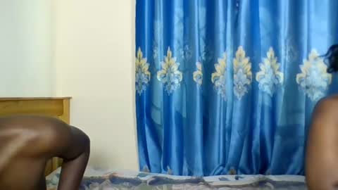 Snapshot of nastykingqueen chatting on July 15, 12:10 pm nastykingqueen online show from July 15, 12:10 pm