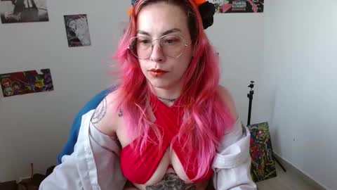 Nat online show from October 4, 9:35 pm