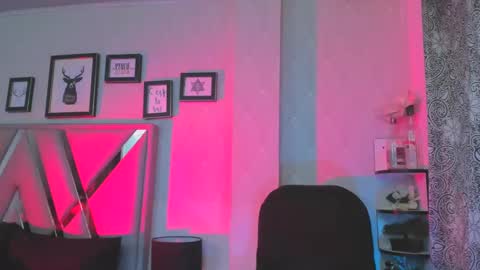 Natacha black online show from February 19, 12:57 am