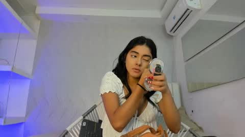 Snapshot of natalia_aguirre chatting on September 29, 12:21 pm Naty online show from September 29, 12:21 pm