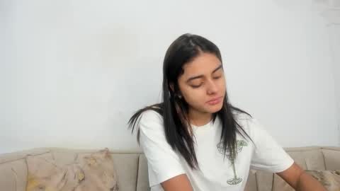 Naty  online show from October 29, 12:07 pm