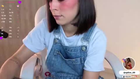 natalia andrea online show from January 15, 10:13 pm