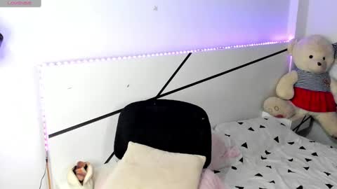 Snapshot of natalia_cb chatting on December 7, 5:42 pm Natalia online show from December 7, 5:42 pm