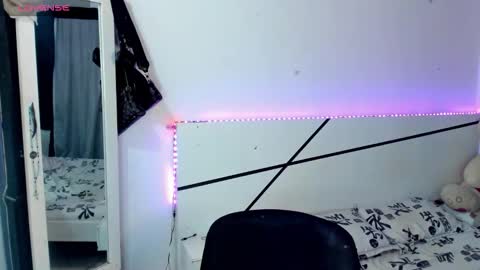 Snapshot of natalia_cb chatting on October 10, 1:10 pm Natalia online show from October 10, 1:10 pm