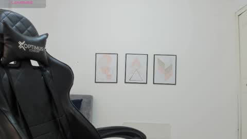 Nathalia online show from March 5, 5:42 pm