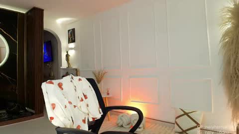 Snapshot of natalia_hernandez1 chatting on May 2, 7:30 pm Natalia and Alejandro Geminis ----- - online show from May 2, 7:30 pm