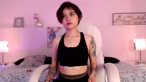 Natalia online show from June 7, 11:30 pm