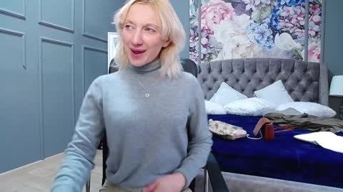 Natalie online show from January 3, 7:06 am