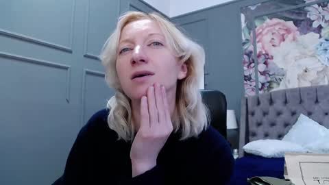 Natalie online show from January 6, 10:46 am