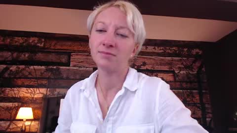 Natalie online show from May 22, 8:42 am