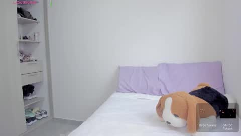       online show from November 14, 9:57 pm