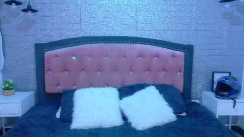 natalie  online show from February 4, 3:12 am