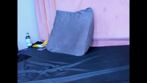 Snapshot of natalieevansx chatting on March 5, 4:46 pm natalieevansx online show from March 5, 4:46 pm