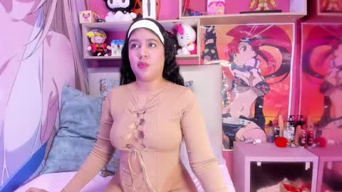 natalieevansx online show from June 5, 12:33 pm