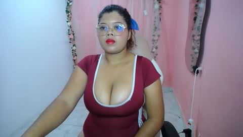 natalielabellex1 online show from September 11, 4:40 pm