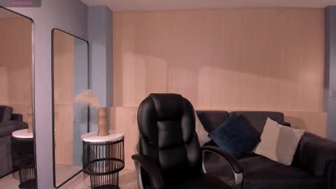 Natalie Lewis online show from March 19, 11:58 am