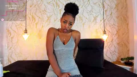 Snapshot of natalieparkerr chatting on November 27, 12:07 pm NATALIE online show from November 27, 12:07 pm