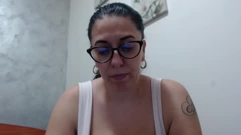 Snapshot of natally565656 chatting on December 17, 2:45 pm natally online show from December 17, 2:45 pm