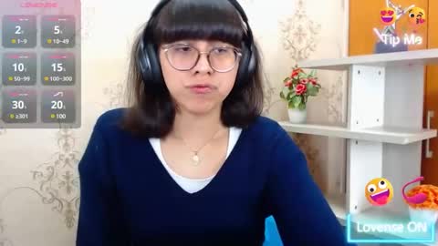 Snapshot of nataly_cloud chatting on January 4, 12:49 pm N A T A L Y online show from January 4, 12:49 pm