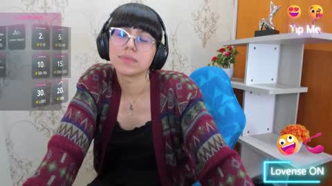 Snapshot of nataly_cloud chatting on January 31, 6:03 pm N A T A L Y online show from January 31, 6:03 pm