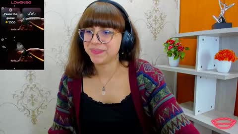 Snapshot of nataly_cloud chatting on March 1, 12:45 pm N A T A L Y online show from March 1, 12:45 pm