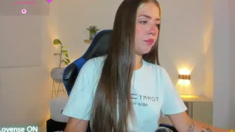 Snapshot of nataly_rodri chatting on July 8, 2:16 am Nataly online show from July 8, 2:16 am