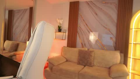 natalycarterx online show from May 5, 11:40 am